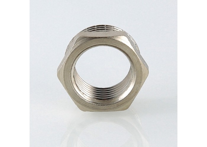 Футорка VALTEC 1/2 х 3/8 внутренняя-наружная резьба, никелированная латунь