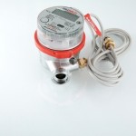 Теплосчетчик квартирный VALTEC VHM-T-15/0,6-СИ-О с тахометр. расходомером, RS-485 и имп. блоком (на обр. труб.) Qn=0,6
