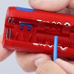 Труборез-стриппер KNIPEX для гофротрубы, 13-32 мм, зачистка: 0.2-4 мм?, длина 100 мм, SB